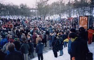 Stockholm: När tusentals demonstranter kommit fram till målet vid Berwaldhallen väntade fortfarande de sista i tåget på att få gå från Norra bantorget.
